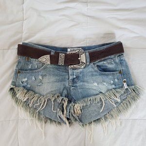 One by One Teaspoon Bonitas Short